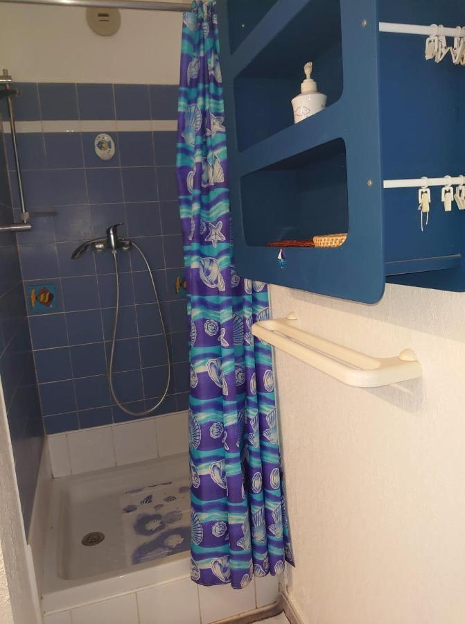 4Rb86 Appartement Type T2 Cabine Dans Residence Bord De Mer A Колюр Екстериор снимка